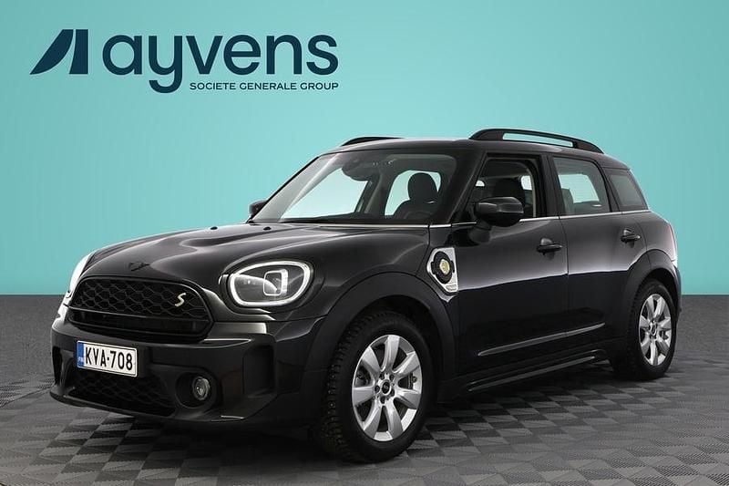 Musta Käytetty 2022 Mini Cooper Countryman Essential Katumaasturi | 29 900 € (Hieman kallis) - Kuva 1/4