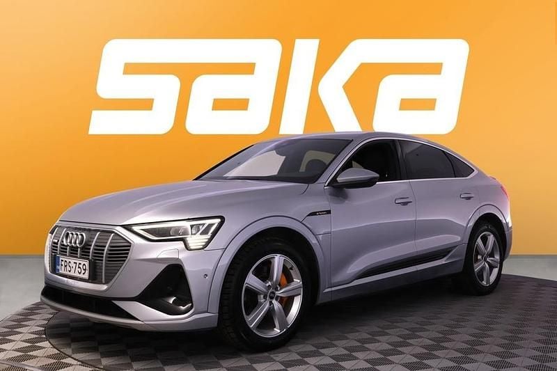 Käytetty Audi e-tron Sportback S-Line 300 kW (408 HP) 2022 Katumaasturi