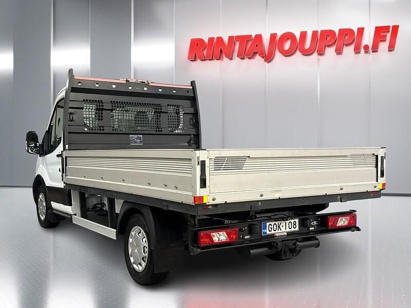 Käytetty Ford Transit Trend 131 HP (96 kW) 2020 Valkoinen Van