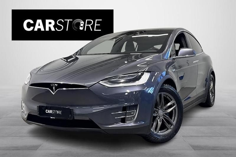 Käytetty Tesla Model X 2019 Katumaasturi