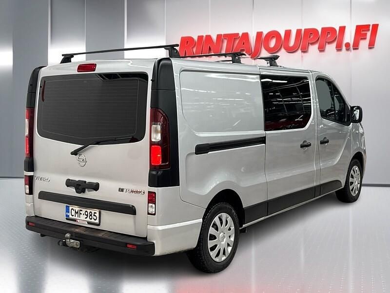Käytetty Opel Vivaro Edition 125 HP (91 kW) 2019 Tila-auto