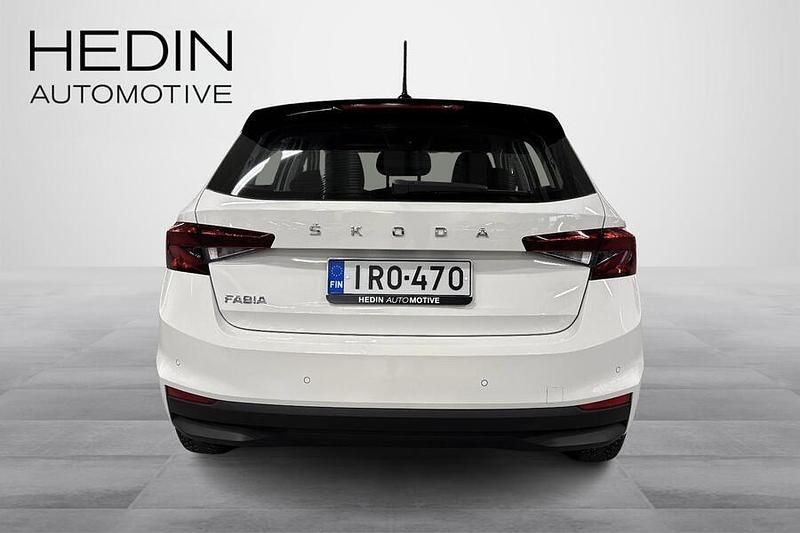 Käytetty Skoda Fabia Ambition 95 HP (69 kW) 2023 Valkoinen Viistoperä