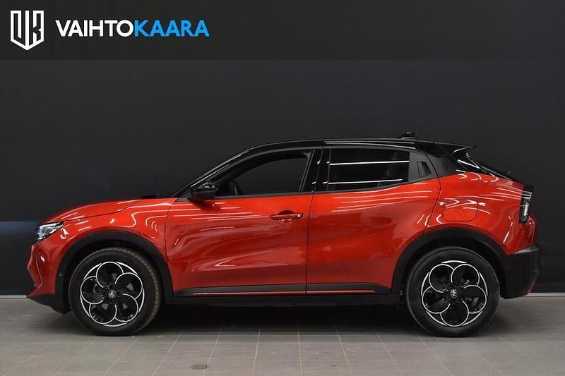 Käytetty Alfa Romeo Junior Edizione Speciale 114 kW (156 HP) 2024 Katumaasturi