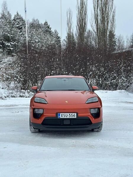 Käytetty Porsche Macan 330 kW (449 HP) 2024 Katumaasturi