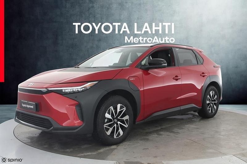 Käytetty Toyota bZ4X Edition 150 kW (204 HP) 2025 Punainen Katumaasturi