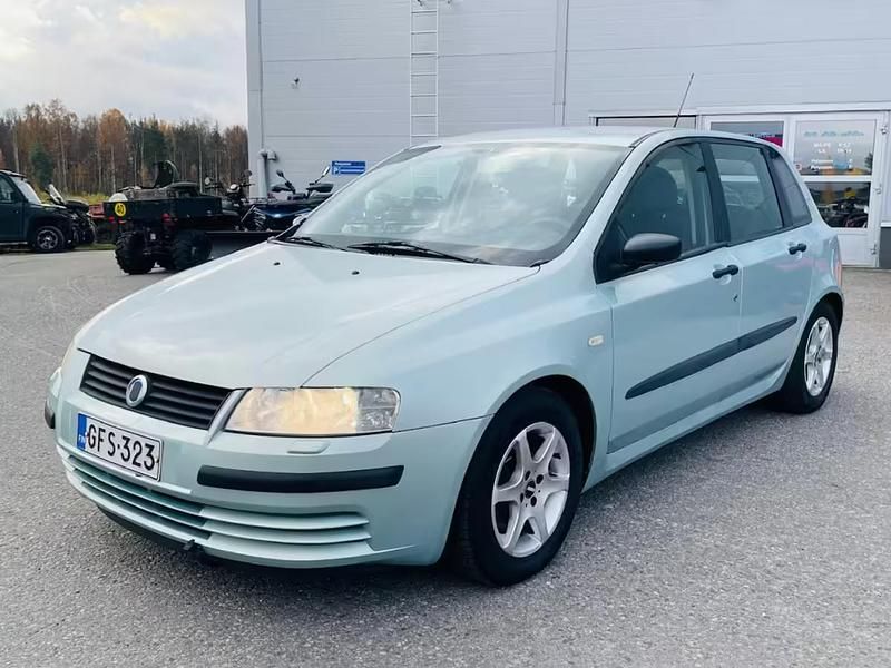 Käytetty 2004 Fiat Stilo Viistoperä | 1 990 € - Kuva 1/4