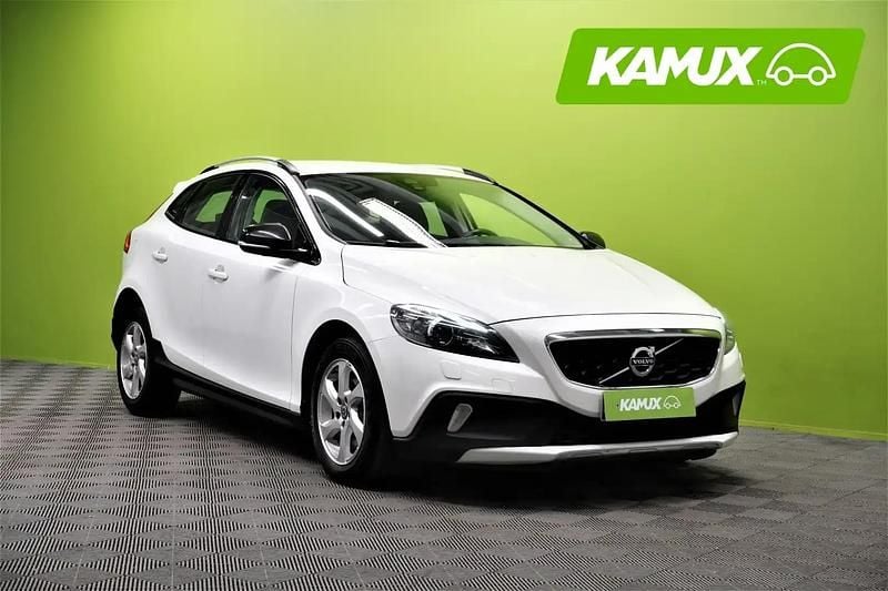 Valkoinen Käytetty 2016 Volvo V40 CC Business Edition Farmari | 19 880 € (Hyvä tarjous) - Kuva 1/4