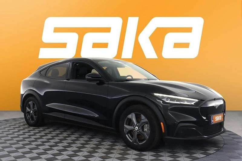 Käytetty Ford Mustang Mach-E 216 kW (294 HP) 2021 Katumaasturi