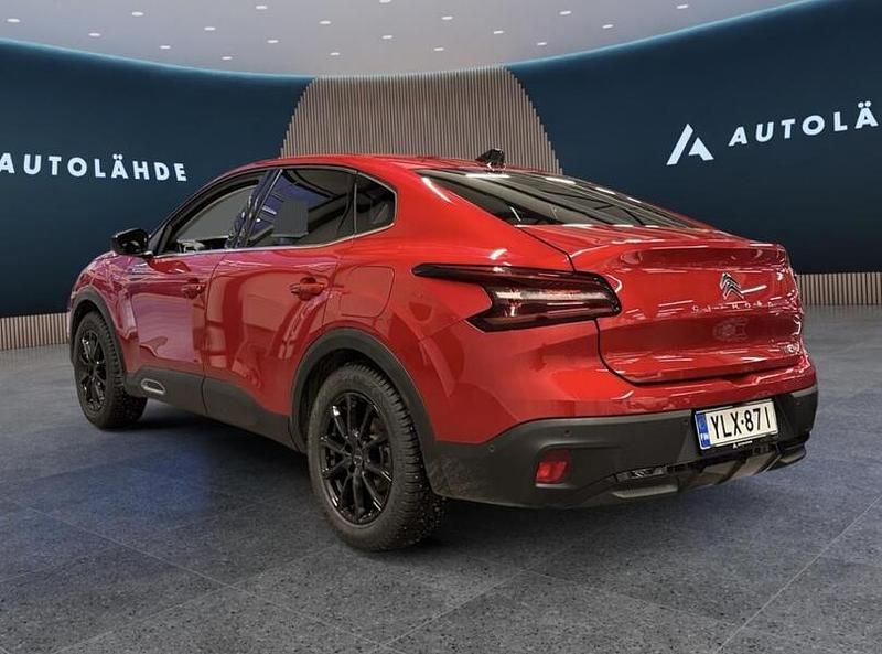 Käytetty Citroën e-C4 114 kW (156 HP) 2023 Sedan