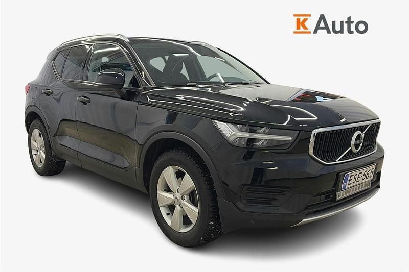 Käytetty Volvo XC40 Business Edition 163 HP (119 kW) 2020 Musta Katumaasturi