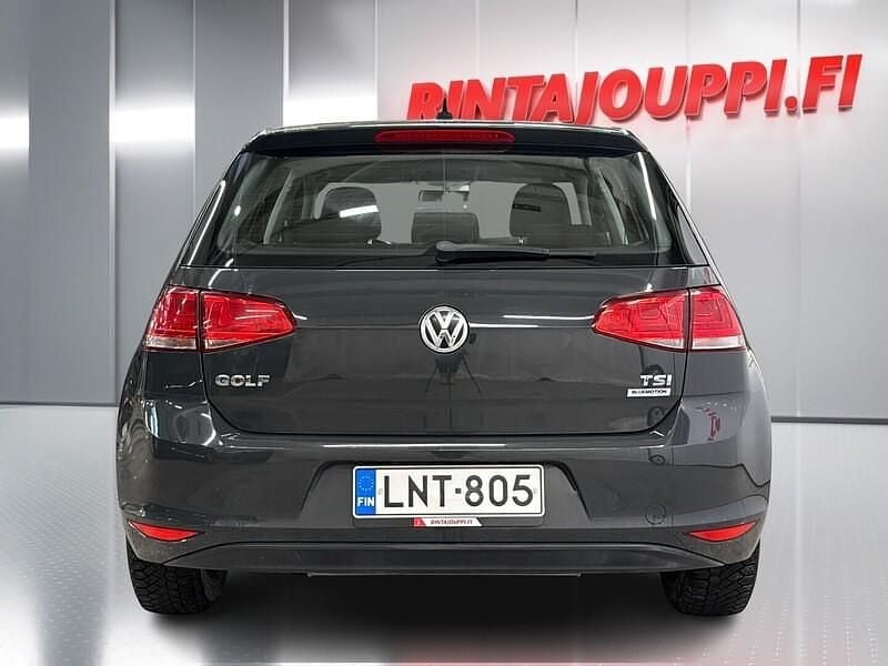 Käytetty VW Golf VII 86 HP (63 kW) 2016 Harmaa Viistoperä