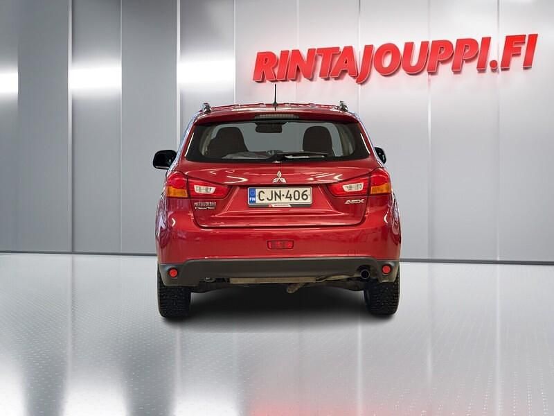 Käytetty Mitsubishi ASX Invite 117 HP (86 kW) 2015 Katumaasturi