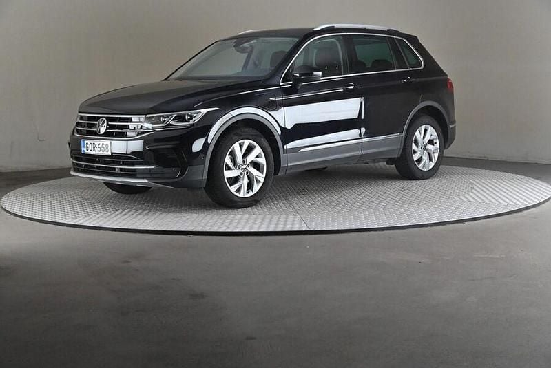 Käytetty 2021 VW Tiguan Style Katumaasturi | 28 800 € (Perustarjous) - Kuva 1/4