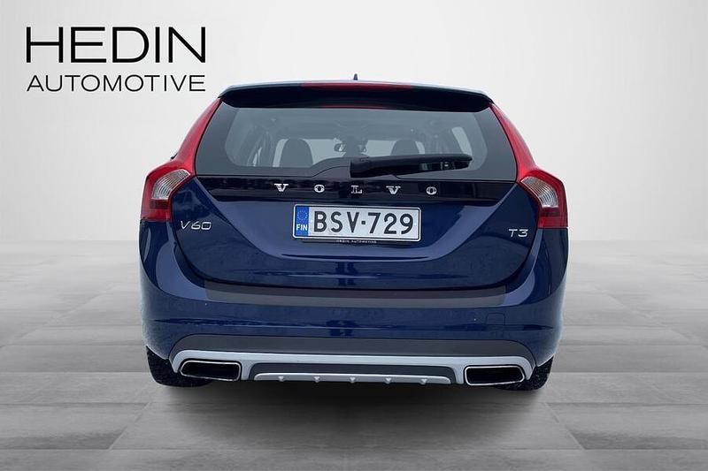 Käytetty Volvo V60 Ocean Race 150 HP (110 kW) 2015 Sininen Farmari