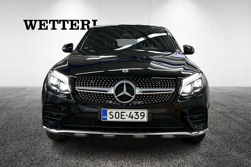 Käytetty Mercedes GLC250 Business 204 HP (150 kW) 2018 Musta Coupe - kaksiovinen
