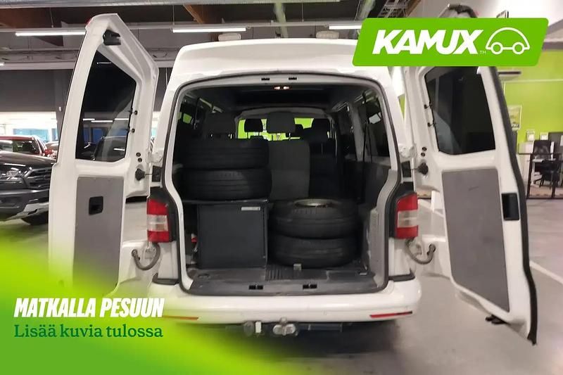 Käytetty VW Transporter 140 HP (102 kW) 2015 Valkoinen Van