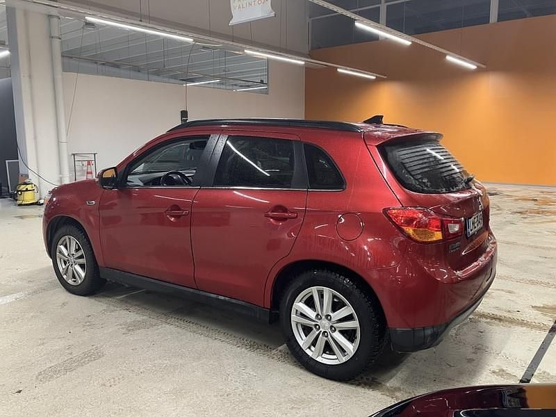 Käytetty Mitsubishi ASX 117 HP (86 kW) 2014 Katumaasturi