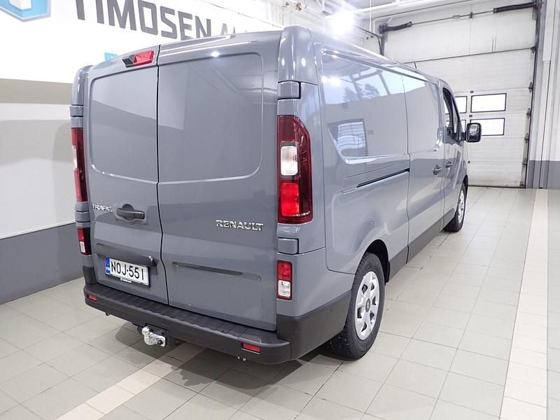 Käytetty Renault Trafic 231 HP (169 kW) 2019 Glacier white Tila-auto