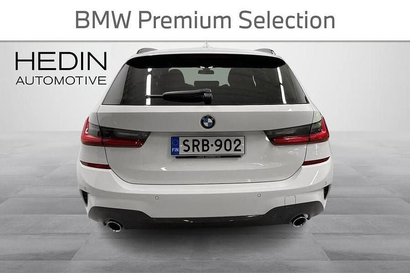 Käytetty BMW 330e M Sport 292 HP (214 kW) 2021 Valkoinen Farmari