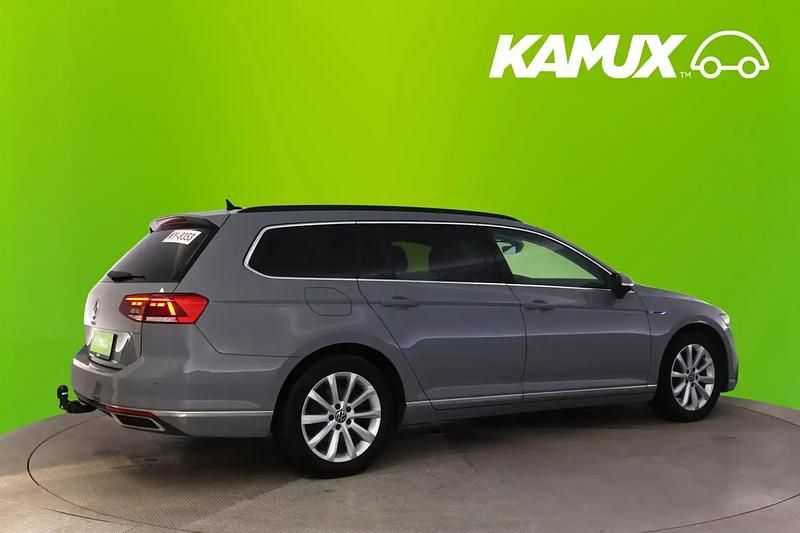 Käytetty VW Passat GTE 156 HP (114 kW) 2022 Hopea / harmaa Farmari