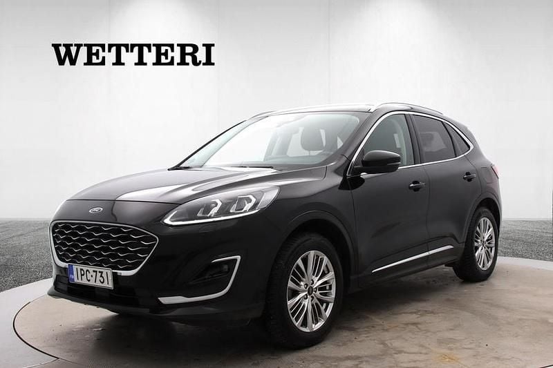 Käytetty Ford Kuga Vignale 190 HP (139 kW) 2021 Musta Katumaasturi