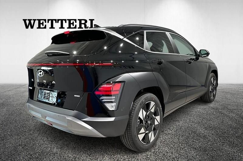 Käytetty Hyundai Kona Premium 141 HP (103 kW) 2025 Musta Katumaasturi