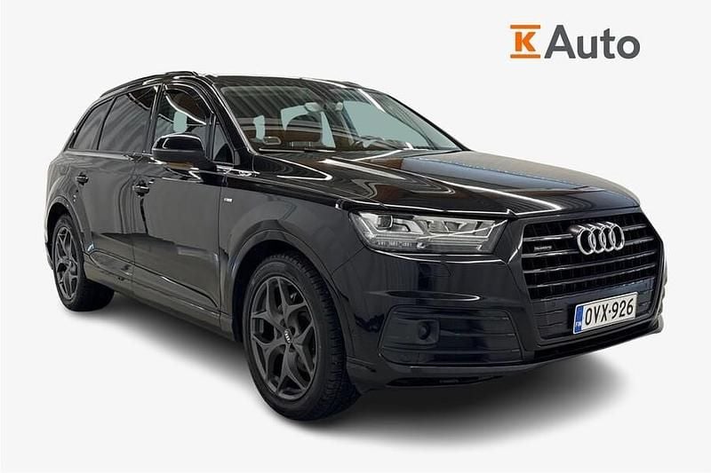 Käytetty Audi Q7 S-Line 272 HP (200 kW) 2015 Musta Katumaasturi