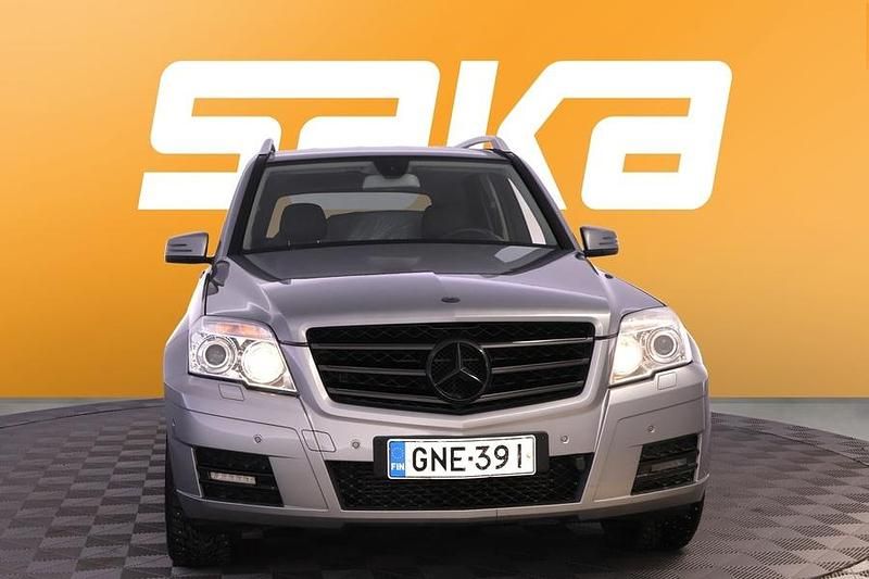 Käytetty Mercedes GLK220 Business 170 HP (125 kW) 2010 Katumaasturi