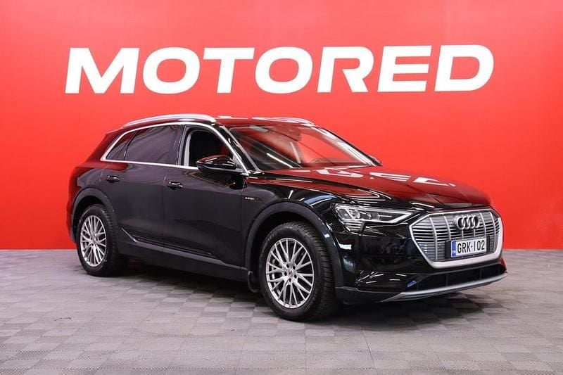 Käytetty 2020 Audi e-tron Katumaasturi | 22 990 € (Perustarjous) - Kuva 1/3