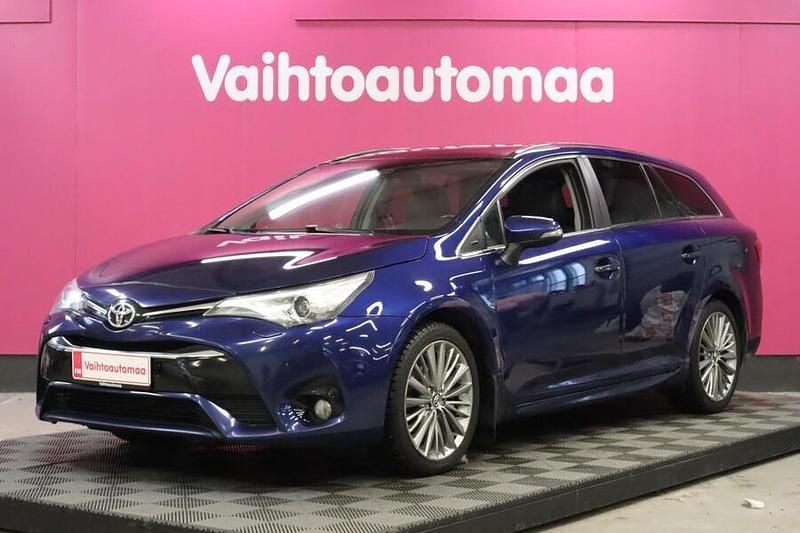 Käytetty Toyota Avensis Multidrive S 152 HP (111 kW) 2016 Farmari
