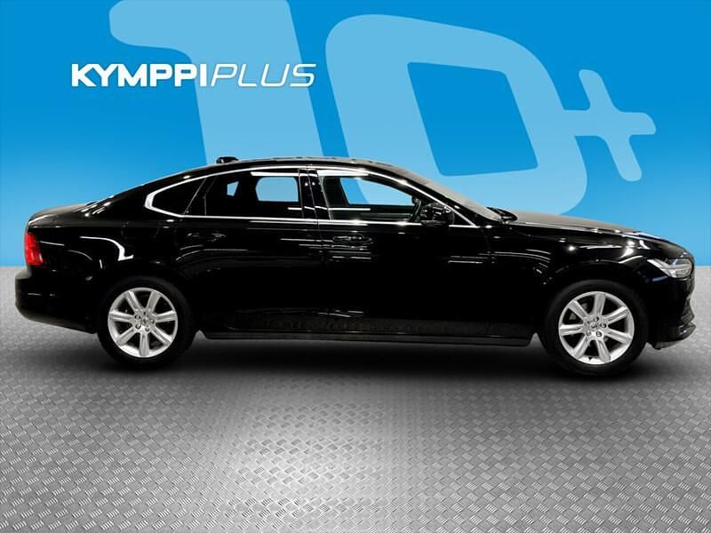 Käytetty Volvo S90 Business Edition 150 HP (110 kW) 2018 Musta Sedan