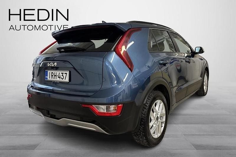 Käytetty Kia e-Niro LX 150 kW (204 HP) 2023 Sininen Katumaasturi