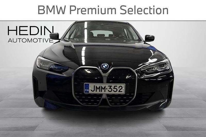 Käytetty BMW i4 250 kW (340 HP) 2022 Musta Sedan