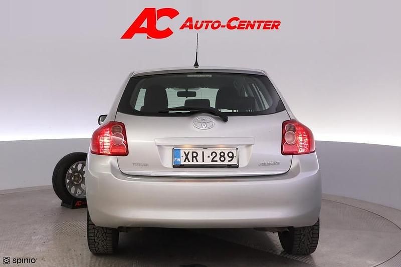 Käytetty Toyota Auris Sol 124 HP (91 kW) 2007 Viistoperä