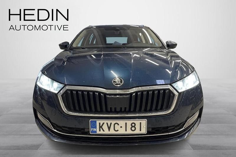 Käytetty Skoda Octavia G-TEC Style 131 HP (96 kW) 2023 Sininen Farmari