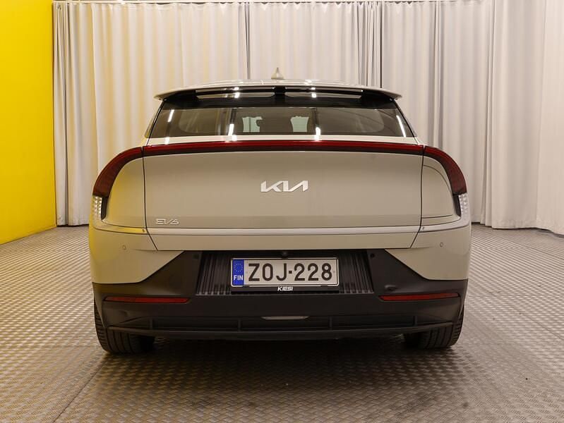 Käytetty Kia EV6 430 kW (585 HP) 2022 Harmaa Katumaasturi