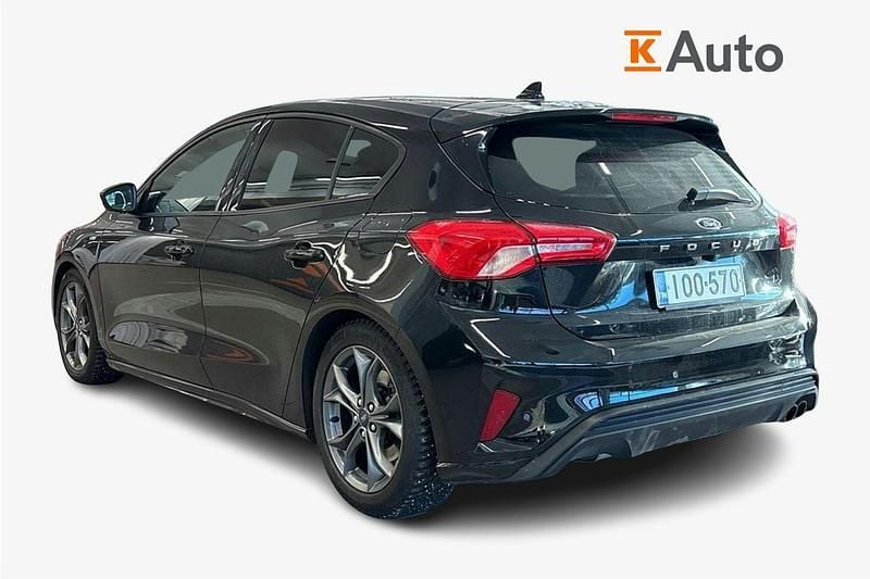 Käytetty Ford Focus ST-Line 148 HP (108 kW) 2019 Musta Viistoperä