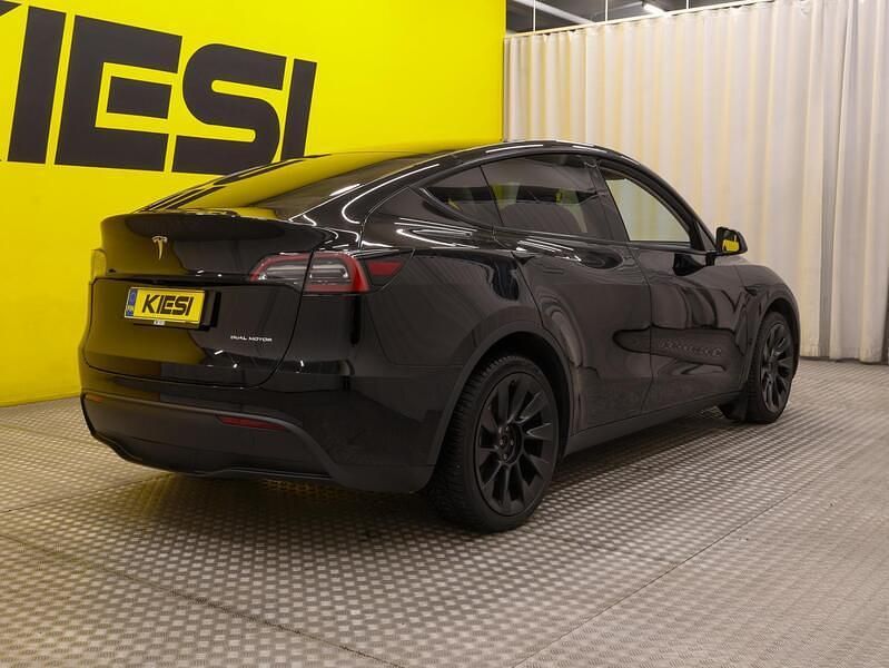 Käytetty Tesla Model Y 258 kW (351 HP) 2022 Katumaasturi