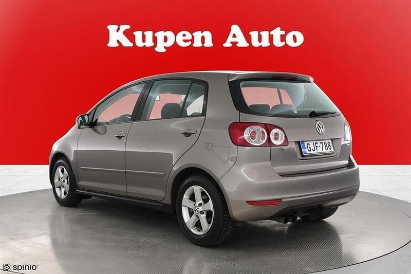 Käytetty VW Golf Plus Cross Comfortline 122 HP (89 kW) 2011 Tila-auto