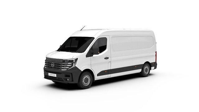 Käytetty Nissan Interstar Acenta 150 HP (110 kW) 2022 Van