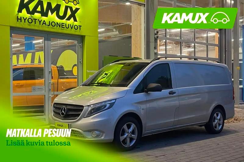 Hopea / harmaa Käytetty 2016 Mercedes Vito Tila-auto | 15 900 € (Perustarjous) - Kuva 1/4
