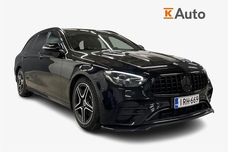 Käytetty Mercedes E300 Avantgarde 211 HP (155 kW) 2021 Musta Farmari