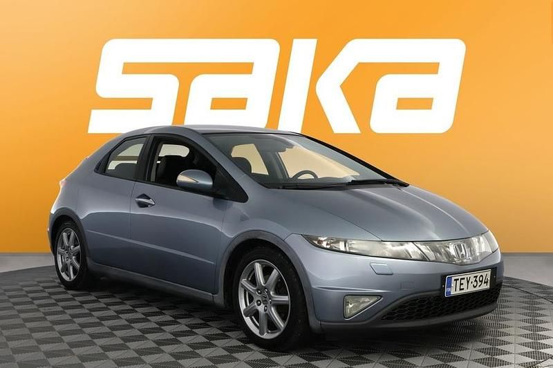 Käytetty Honda Civic Executive 140 HP (102 kW) 2007 Viistoperä