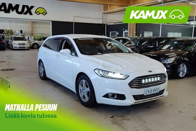 Käytetty Ford Mondeo Business Edition 204 HP (150 kW) 2015 Valkoinen Sedan