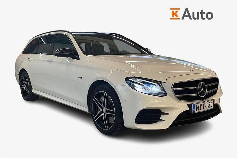 Käytetty 2019 Mercedes E300 Business Farmari | 28 900 € (Perustarjous) - Kuva 1/3