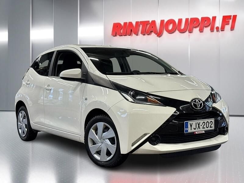 Käytetty 2018 Toyota Aygo X-play Viistoperä | 9 990 € (Perustarjous) - Kuva 1/4