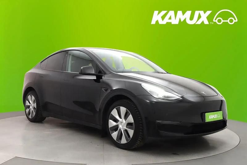 Käytetty Tesla Model Y 258 kW (351 HP) 2022 Musta Katumaasturi