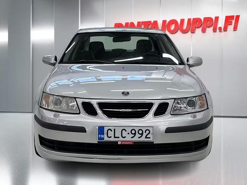 Käytetty Saab 9-3 Linear 175 HP (128 kW) 2005 Sedan