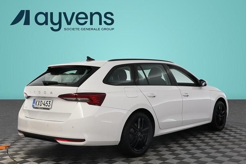 Uusi Skoda Octavia Selection 116 HP (85 kW) 2025 Valkoinen Farmari