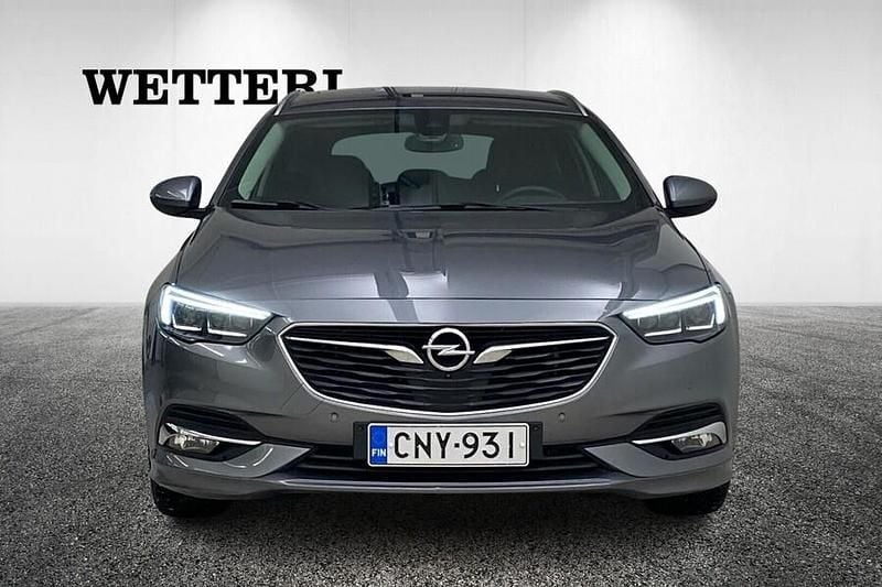 Käytetty Opel Insignia Executive 200 HP (147 kW) 2019 Harmaa Farmari